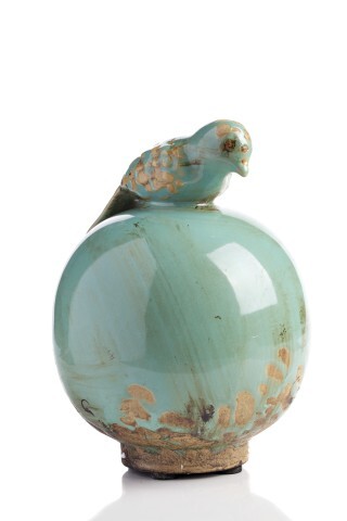 Статуэтка зеленая "Птичка на шаре" Bird on Glob - изображение 2