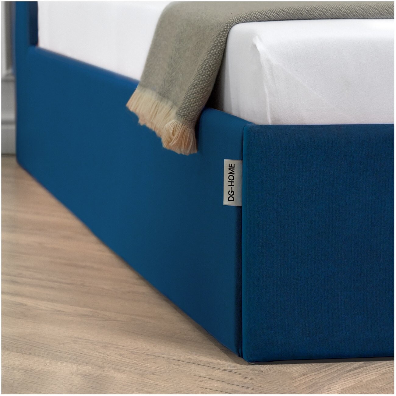 Кровать двуспальная с подъемным механизмом и ящиком для белья 160х200 капри "Альба" - изображение 12