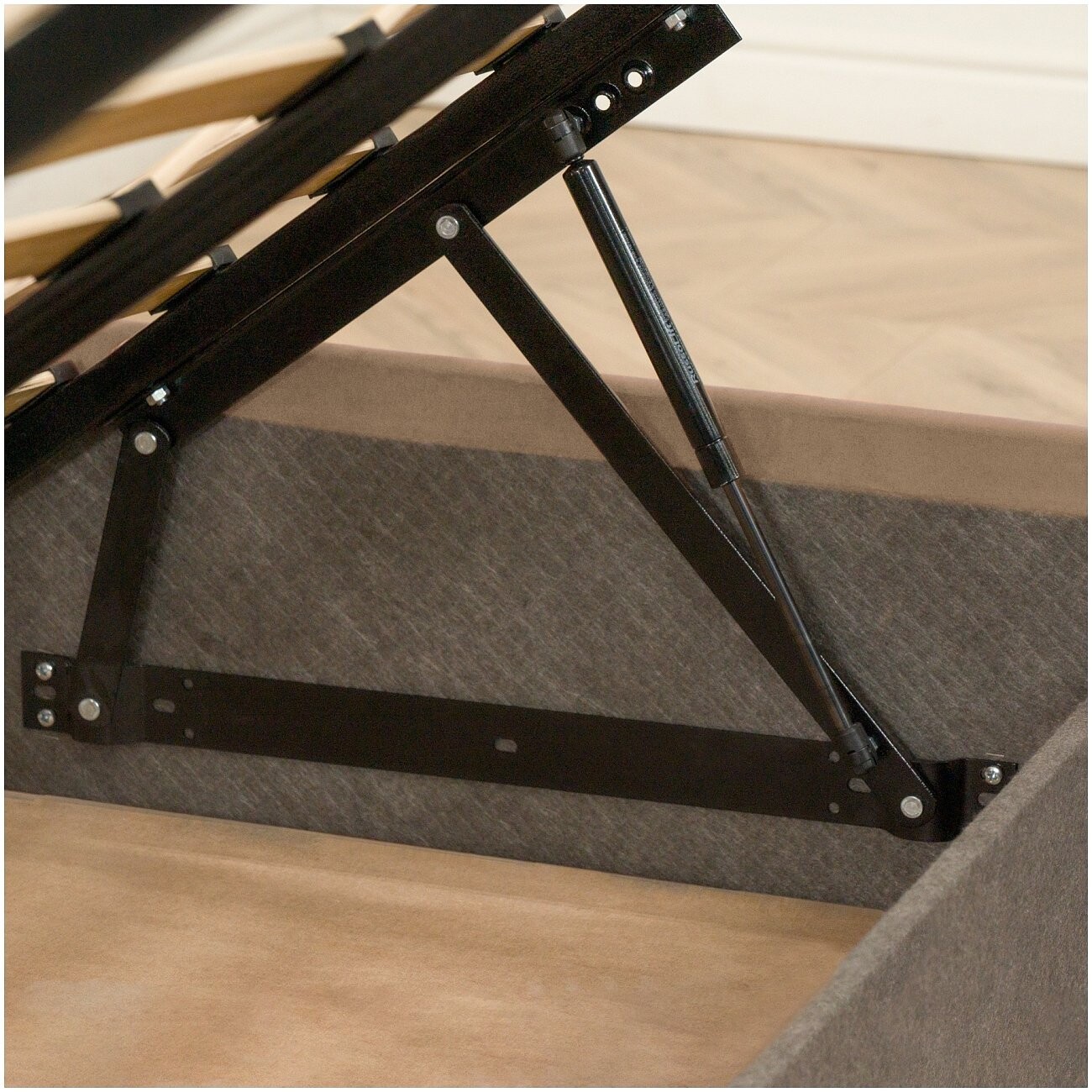 Кровать двуспальная с подъемным механизмом и ящиком для белья 180х200 бежевая "Альба" - изображение 10