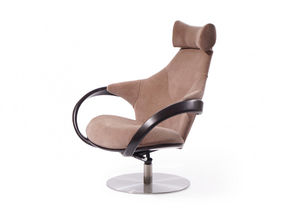 Кресло руководителя кожаное коричневое с черным Apriori R
