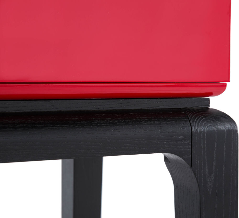 Шкаф барный красный на черных ножках Black RD1# HF10038