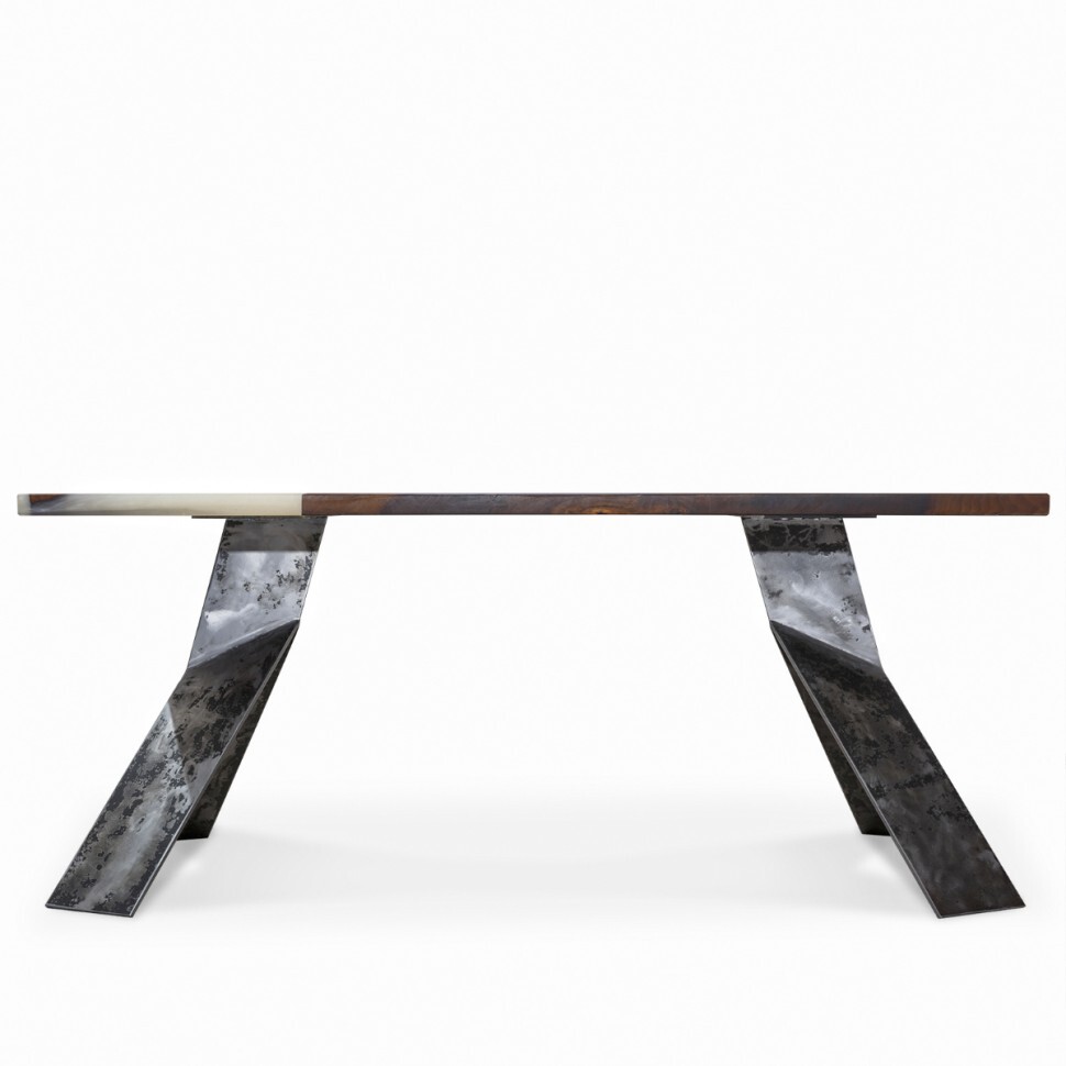 Обеденный стол деревянный на металлических ножках коричневый 240 см .