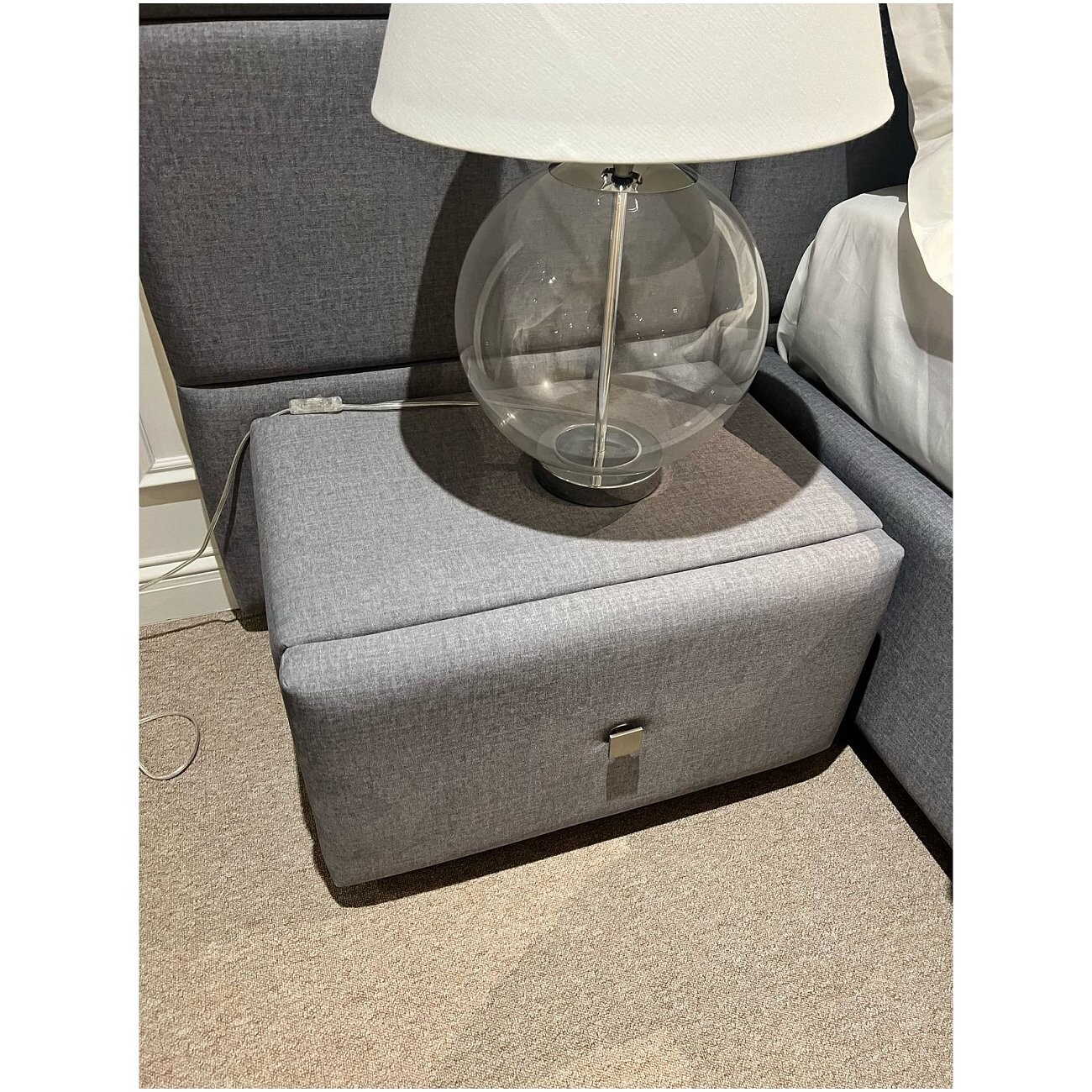 Кровать с 2 тумбочками двуспальная 160х200 см серая "Тренд" - изображение 2