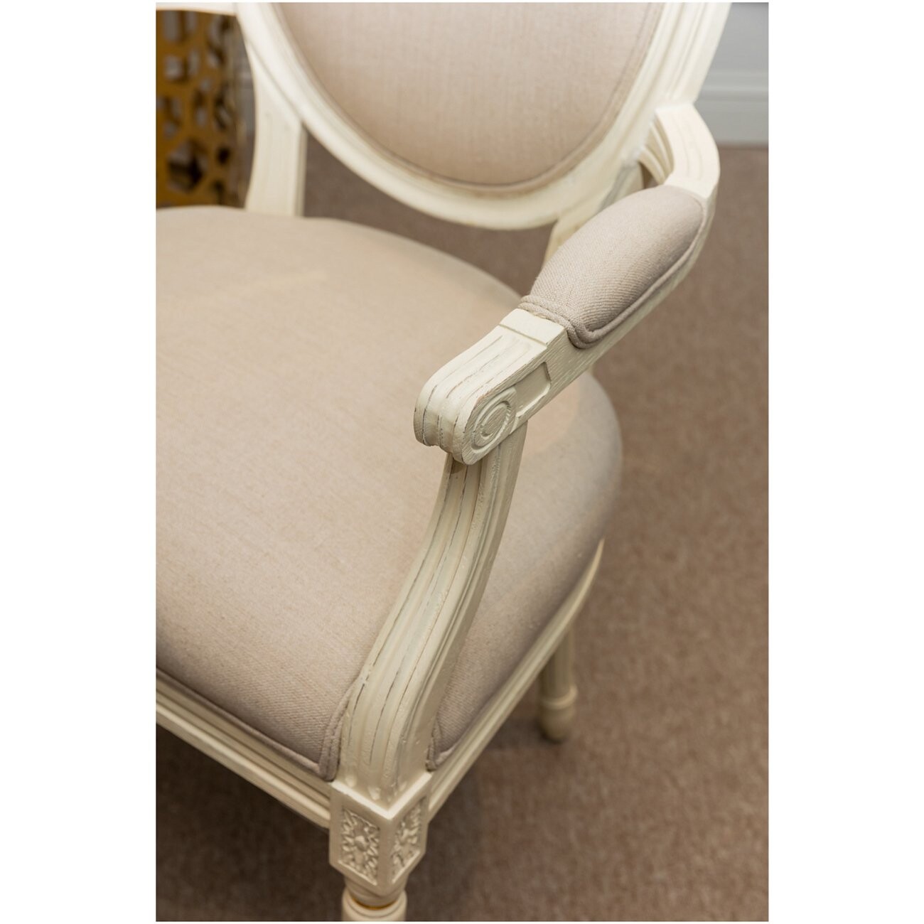 Кресло с молочными деревянными подлокотниками кремовый лен Vintage French Round - изображение 6