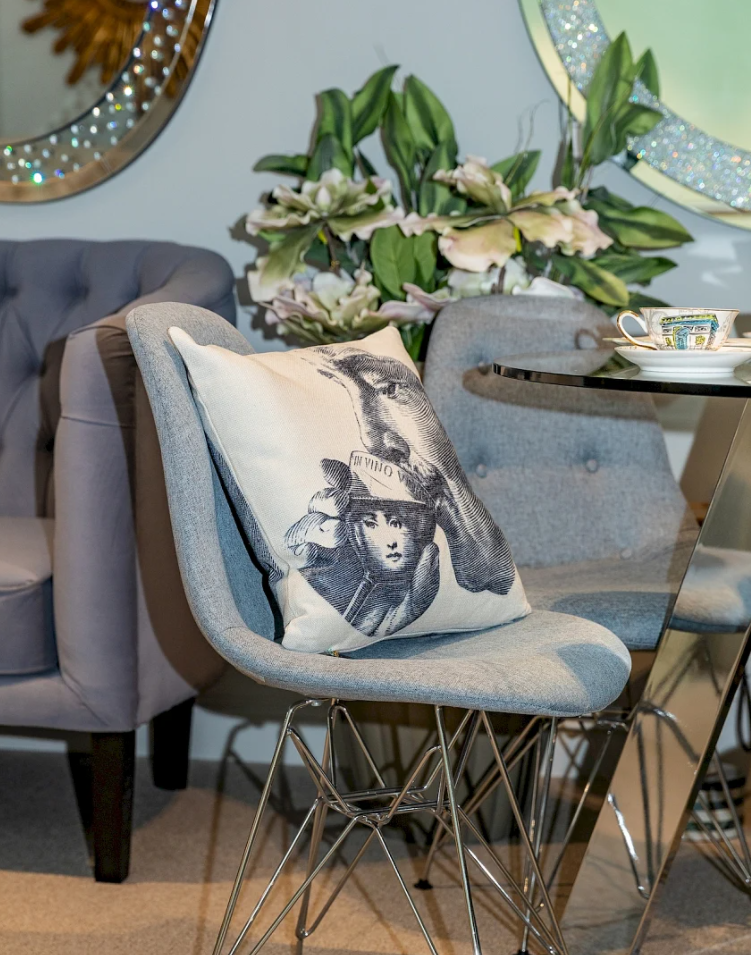 Подушка с портретом Лины Пьеро Форназетти Thirst - изображение 4