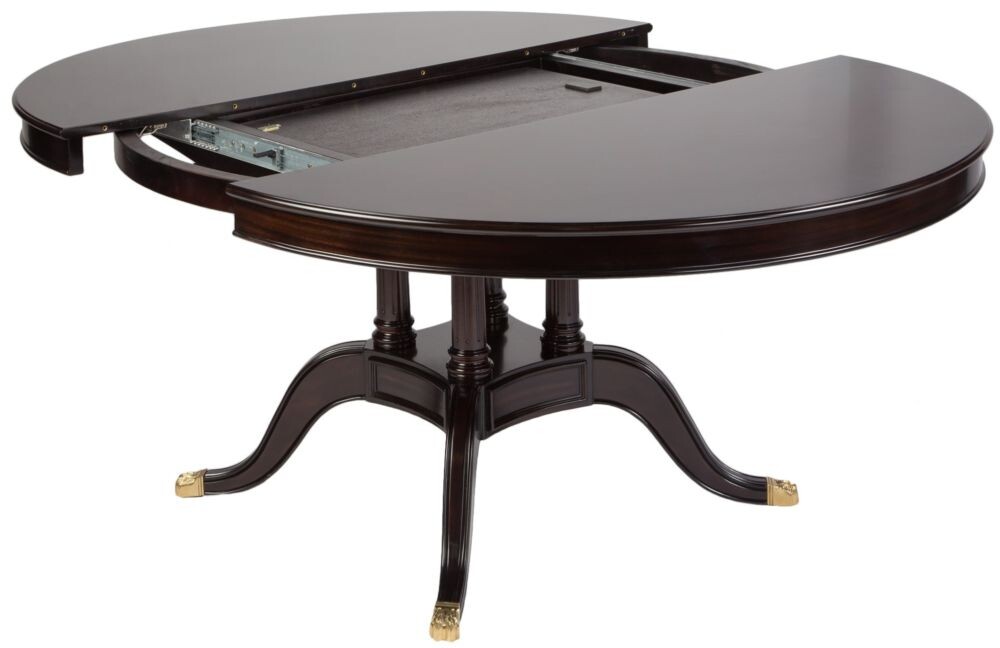 Обеденный стол раздвижной овальный коричневый 135-180 см Mhian от La Forma