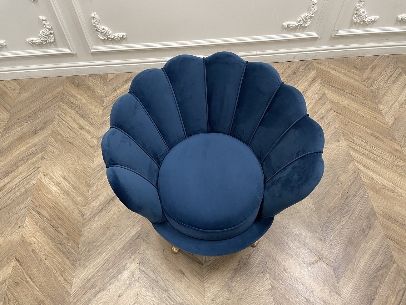 Кресло с мягкими подлокотниками синее Trapezium - изображение 5