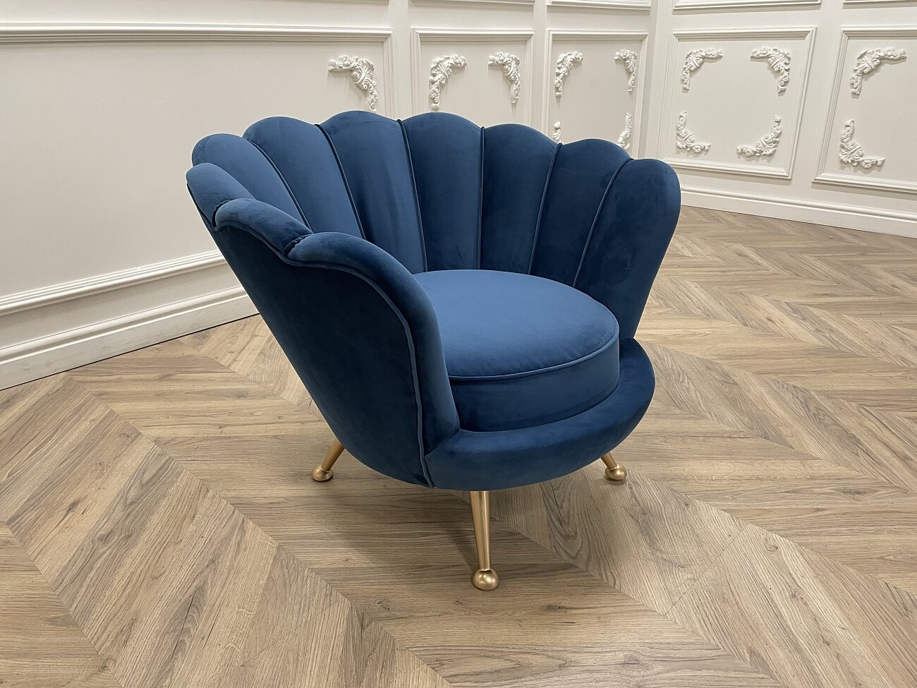 Кресло с мягкими подлокотниками синее Trapezium - изображение 6