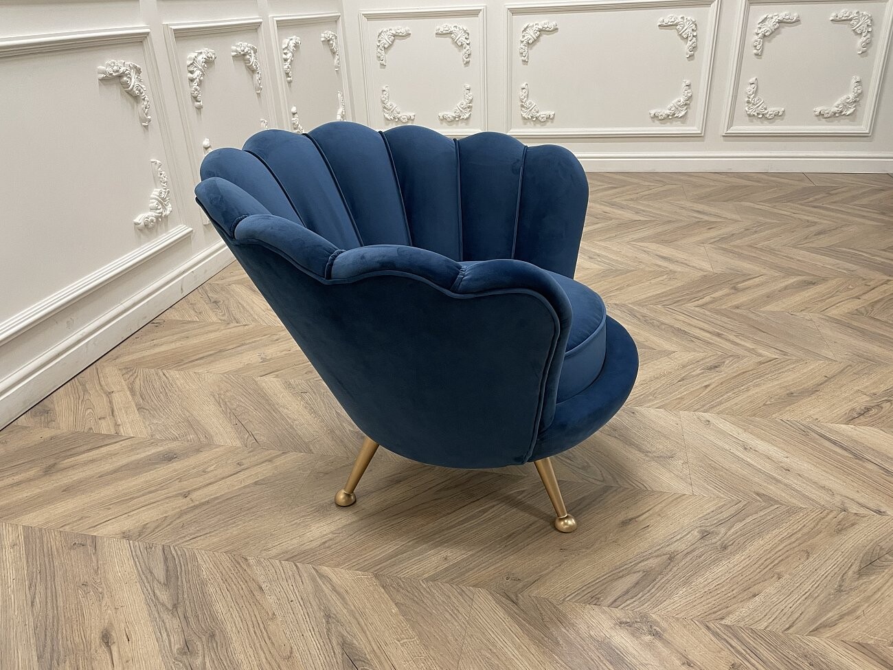 Кресло с мягкими подлокотниками синее Trapezium - изображение 7