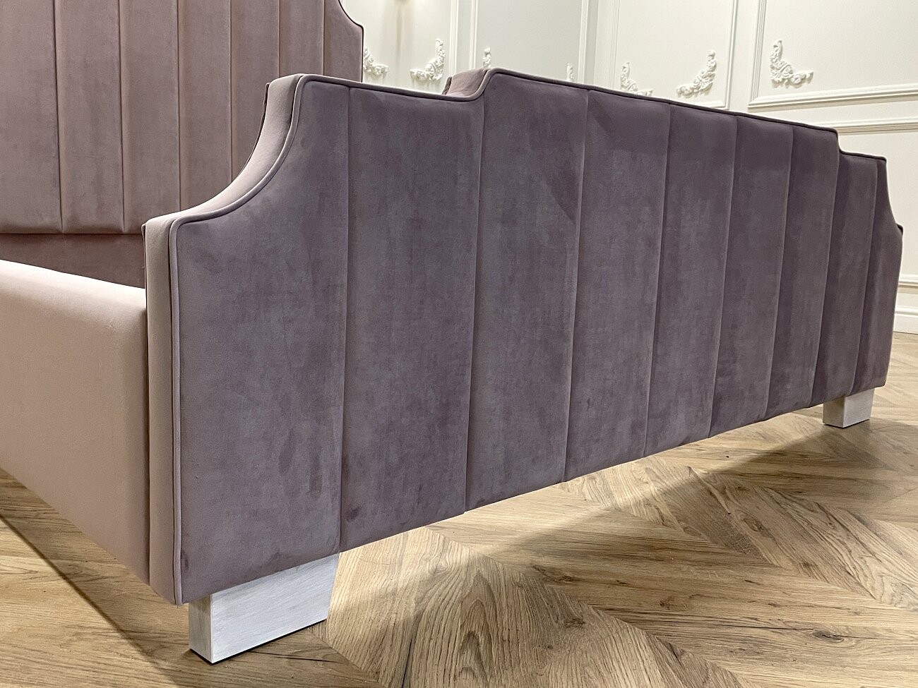 Кровать двуспальная с мягким изголовьем 180х200 фиолетовая Bony - изображение 7