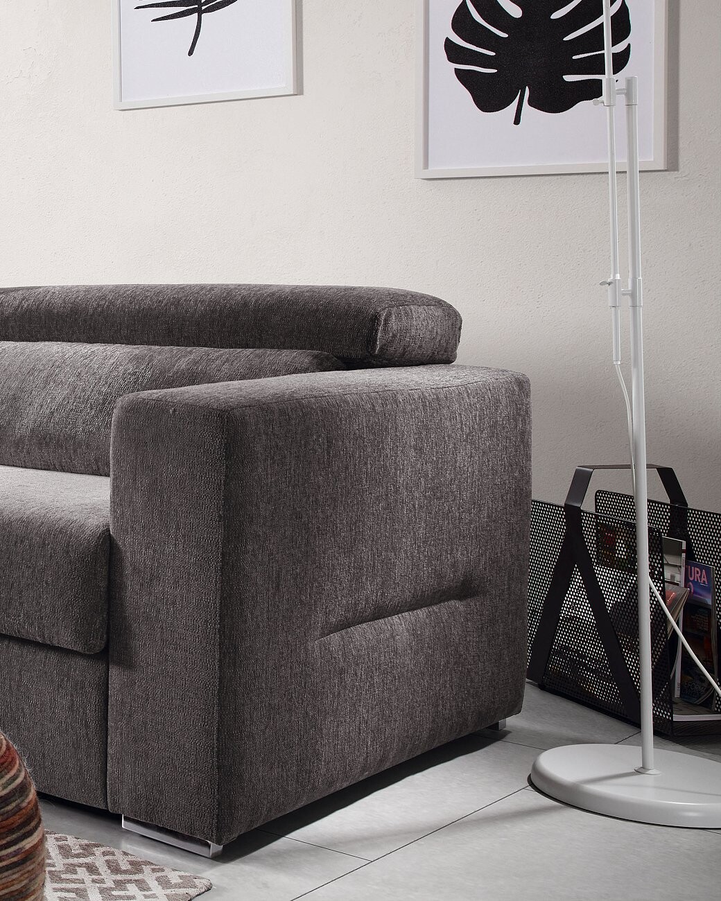 Газетница черная металлическая Graph от La Forma - изображение 6