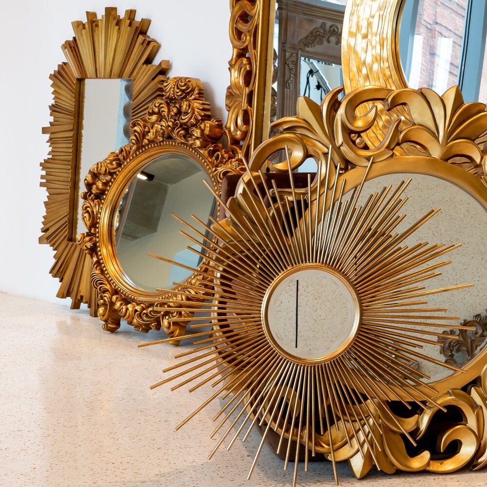 Зеркало gold. «Золотое зеркало» Вилланд. Зеркало солнце цв.золото д49см. Зеркало Bonaparte. «Золотое зеркало» (1772).