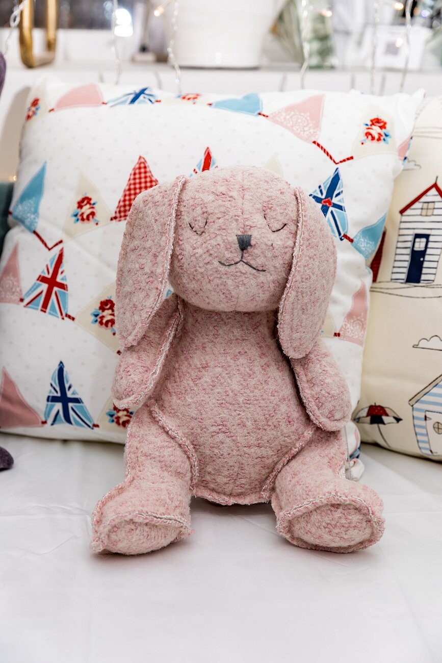 Игрушка Кролик - купить за 2248 руб в интернет-магазине DG-Home