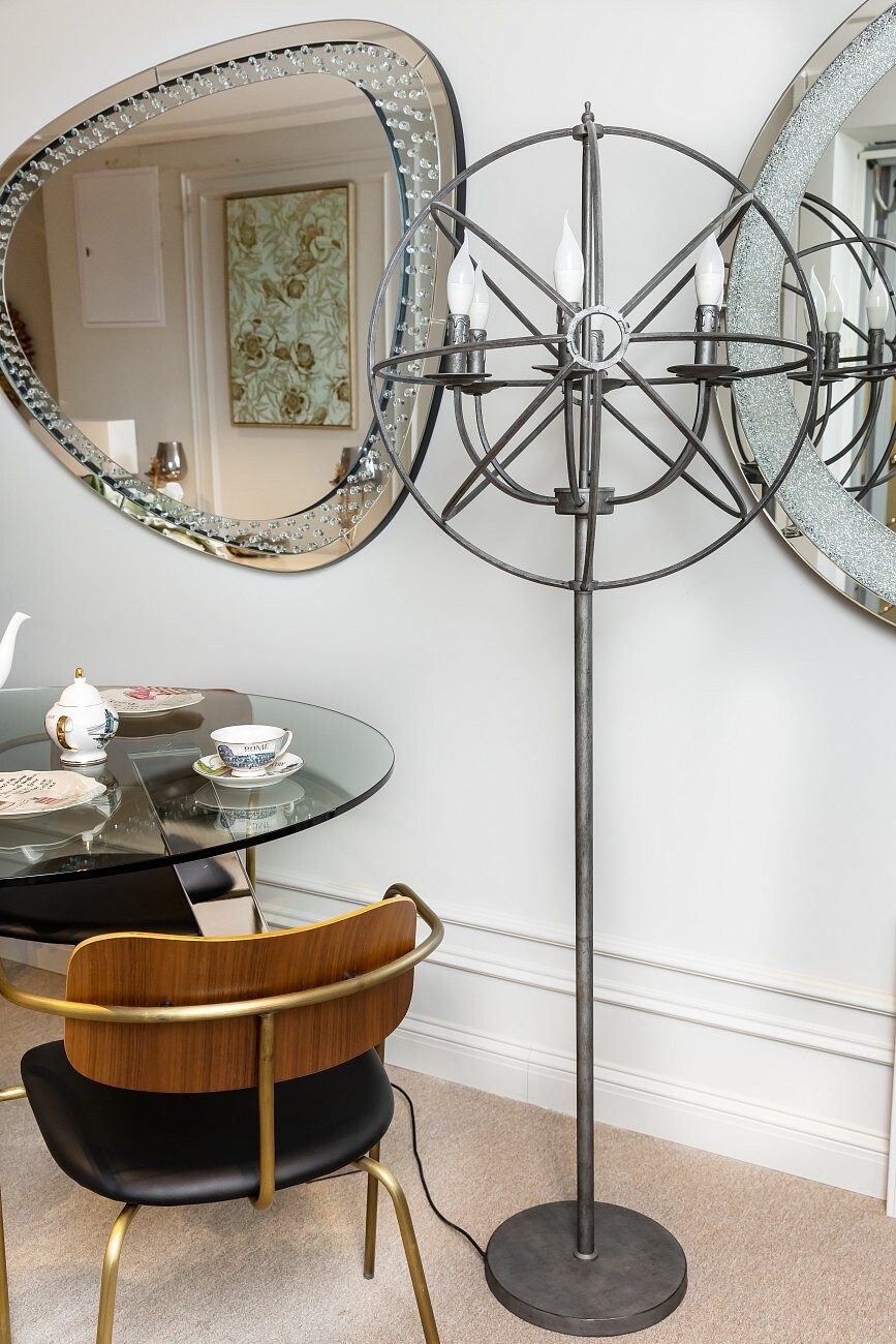 Зеркало настенное серебристое 117х100 см - изображение 4