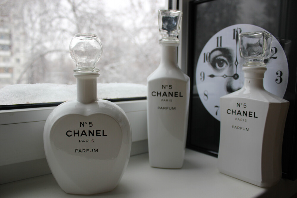 Бутыль Chanel tower White