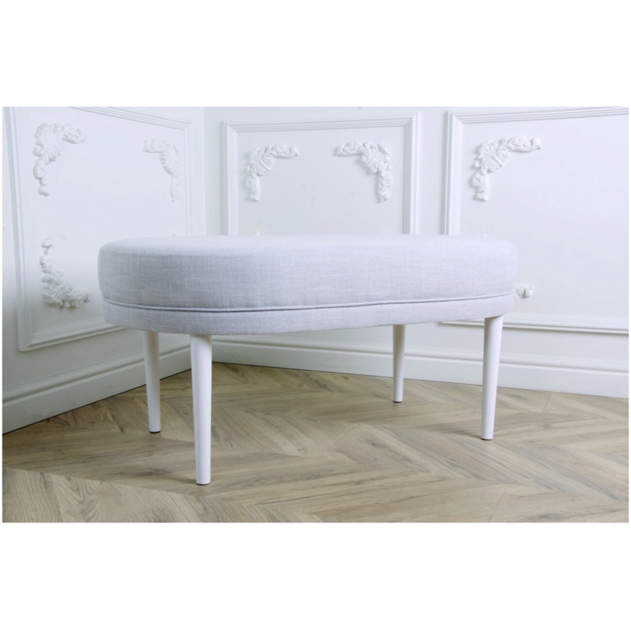 Банкетка на белых ножках молочная Sonorous - изображение 6