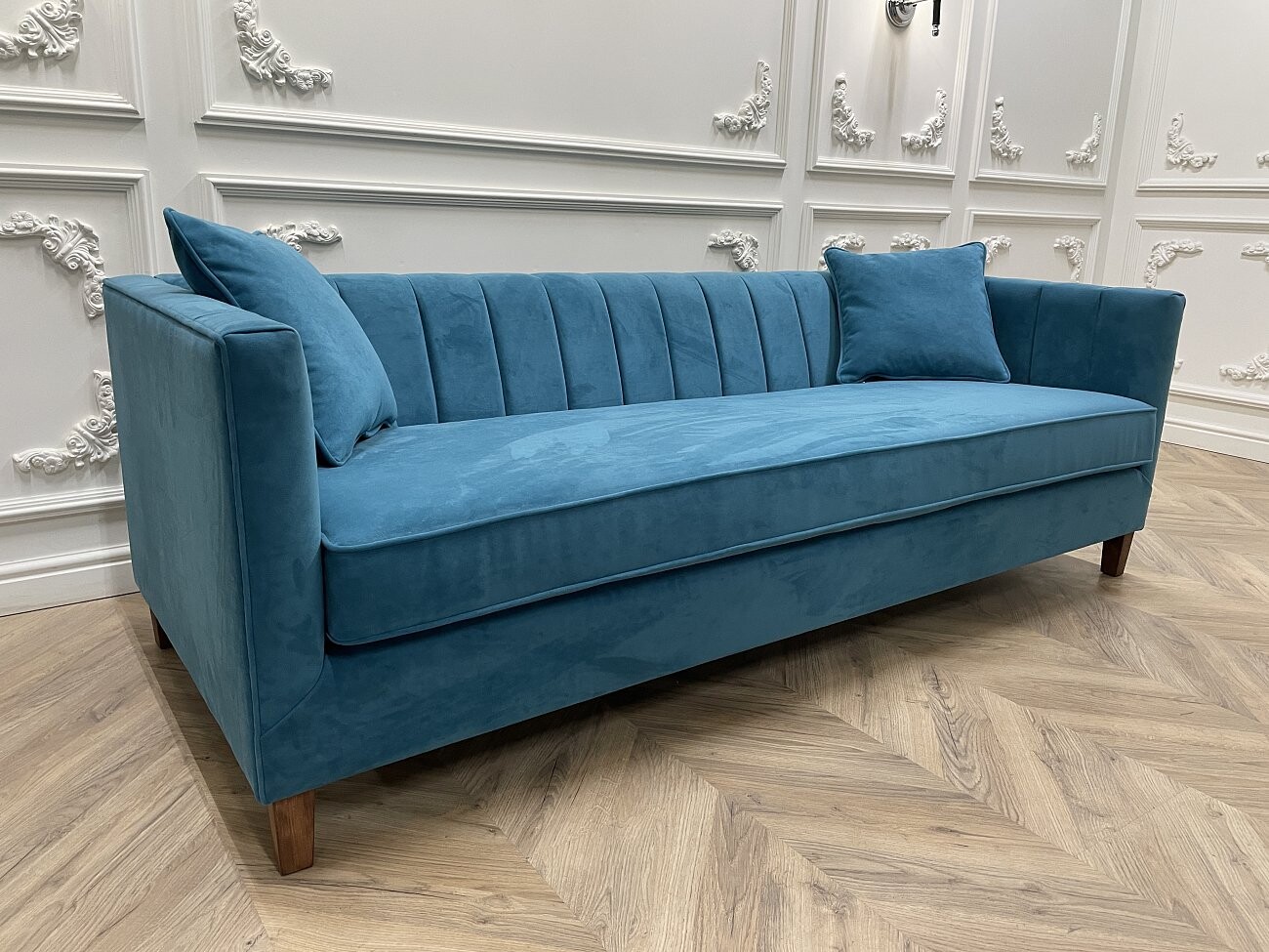 Диван прямой голубой Penelope Sofa - изображение 2