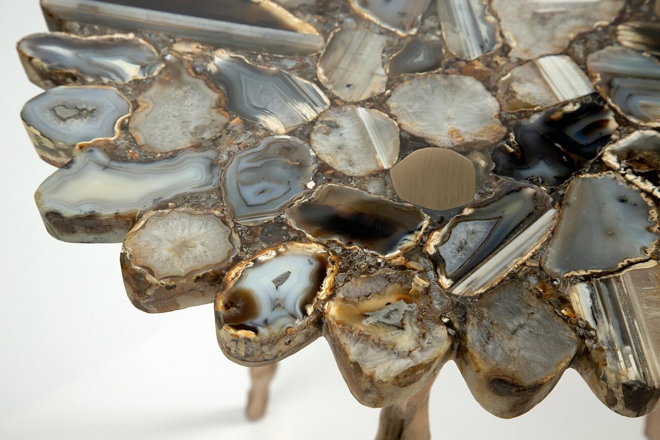 Чайный столик круглый из черного агата 48 см Estina - изображение 4