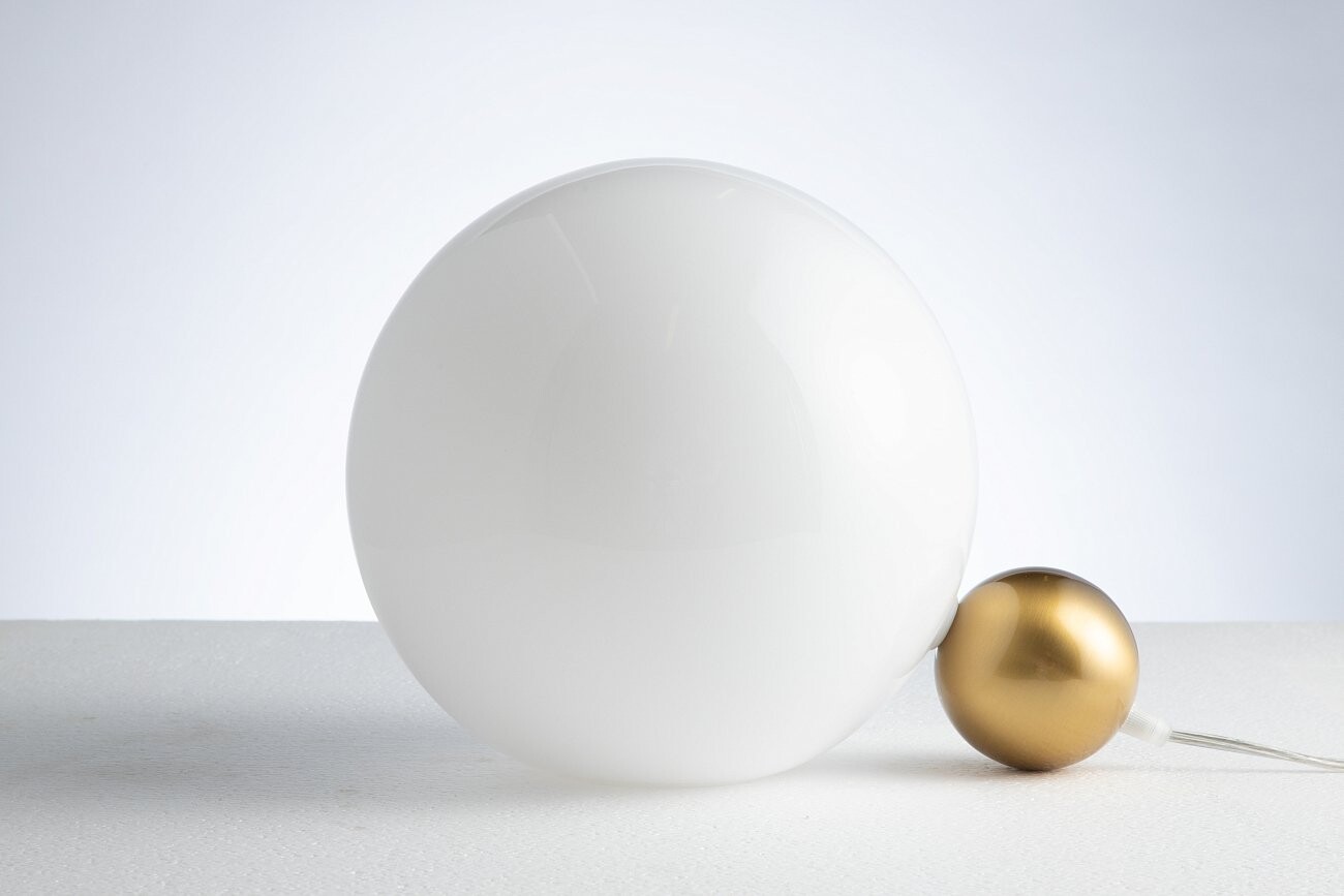 Лампа настольная светодиодная "Белый шар" - изображение 2