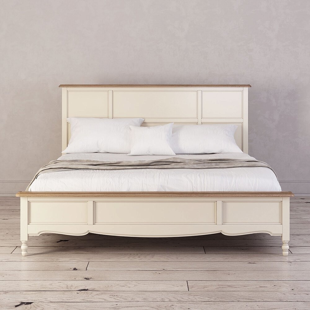 двуспальная кровать бежевого цвета