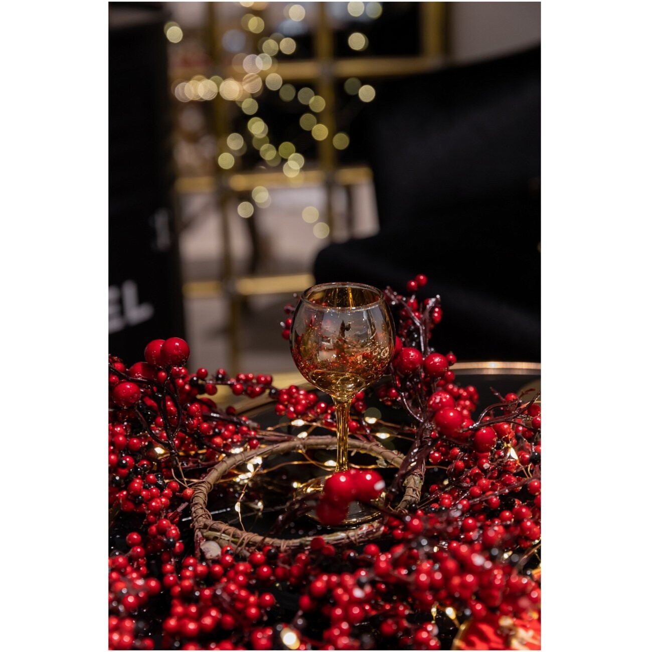 Венок рождественский с ягодами 37 см красный Lefard - изображение 2