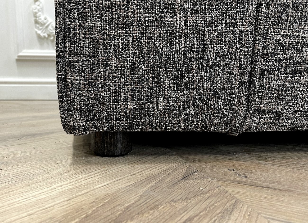 Кресло с мягкими подлокотниками кофейное Katina - изображение 3