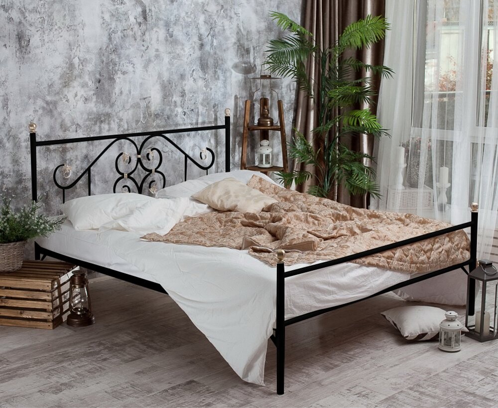 Кровать кованая двуспальная с одной спинкой 160х200 см черная "Камелия"