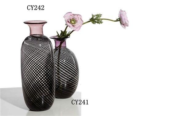 Ваза черная 35 см Florina Small Vase
