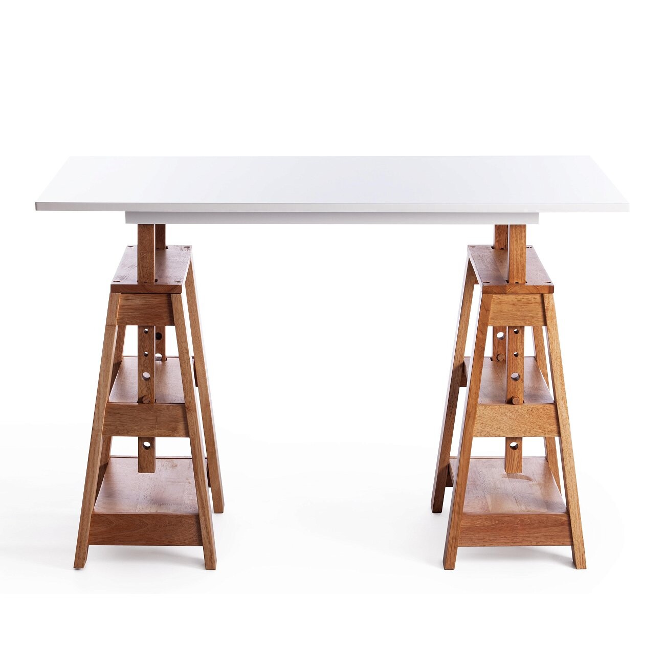 Белый стол на деревянных ножках