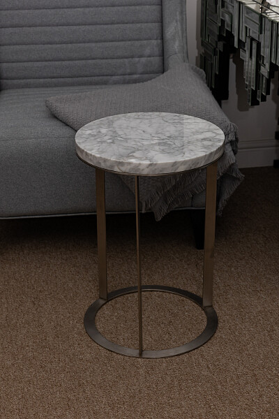 Кофейный столик на металлических ножках "Белый мрамор" - изображение 1