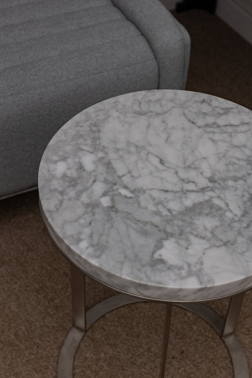Кофейный столик на металлических ножках "Белый мрамор" - изображение 3