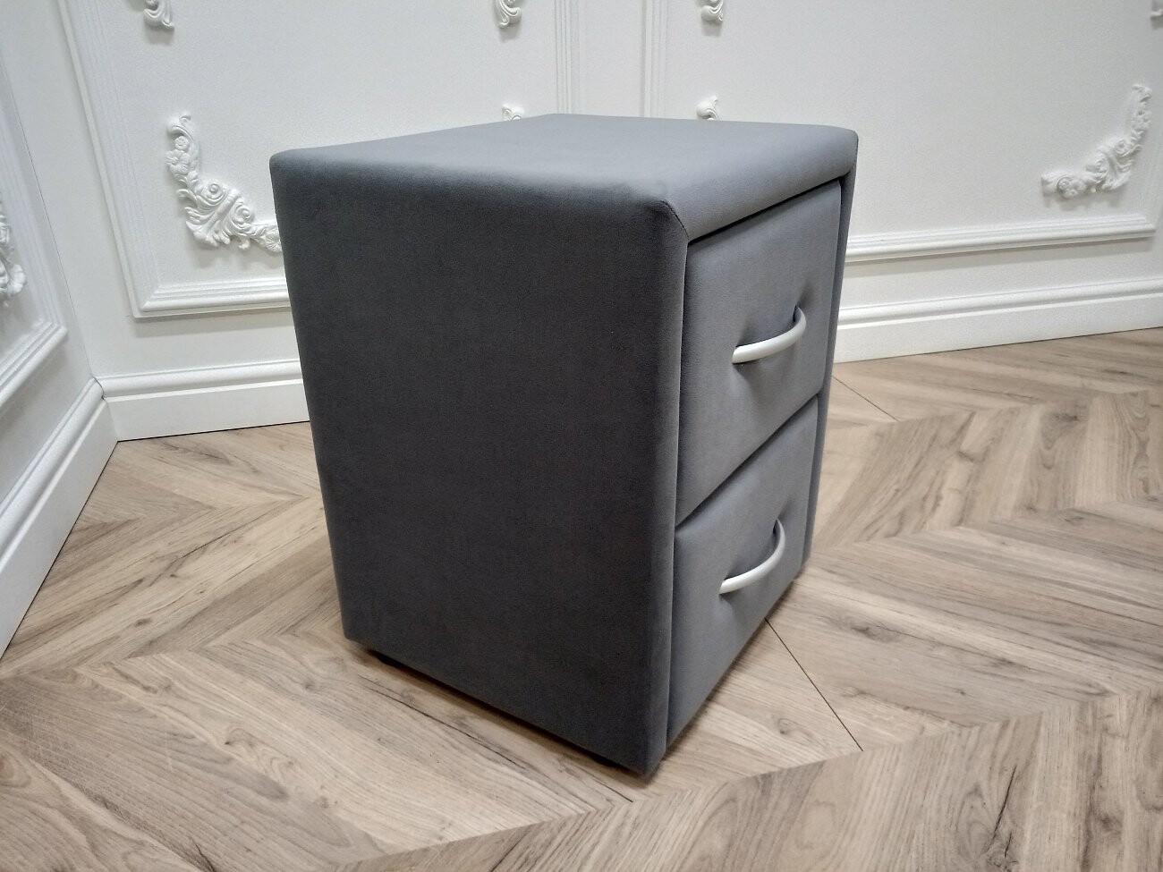 Прикроватная тумбочка с двумя ящиками темно-серая Эстетика Enigma - изображение 4