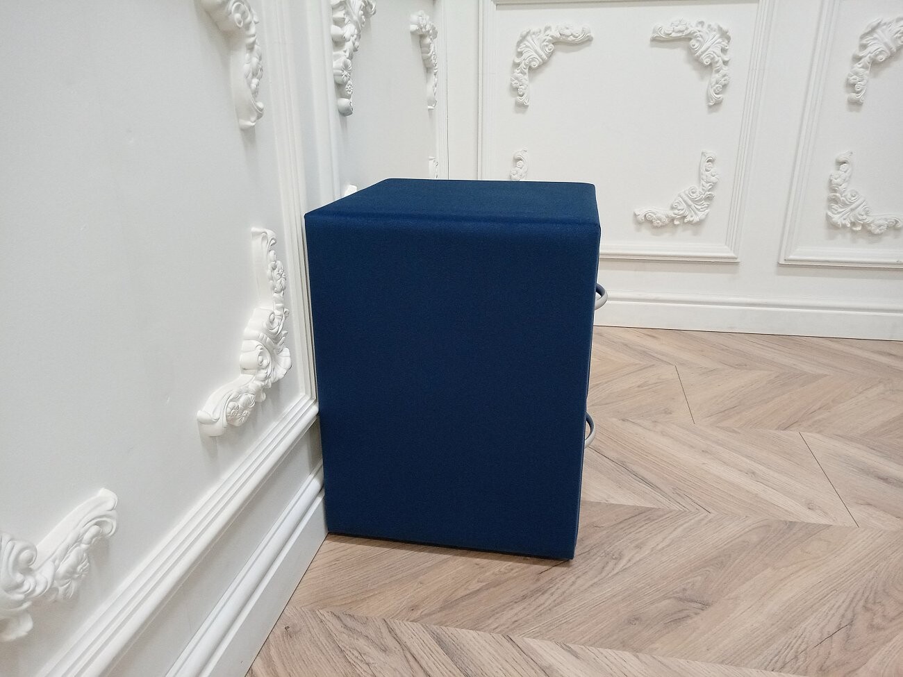 Прикроватная тумбочка с двумя ящиками темно-синяя Эстетика Enigma - изображение 3