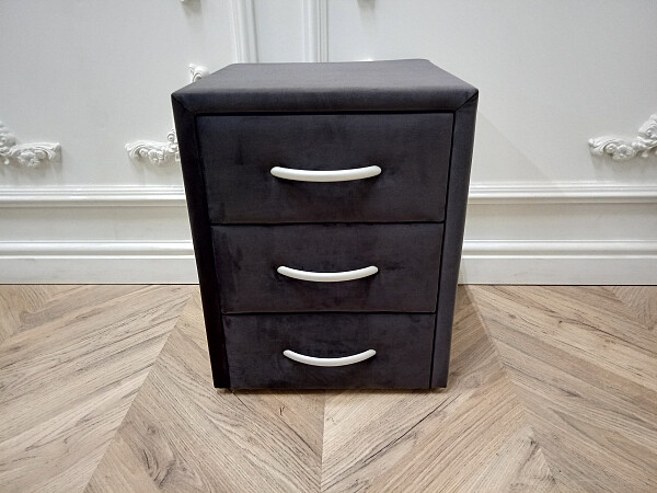 Прикроватная тумбочка с тремя ящиками графитовая Эстетика Rivera - изображение 1