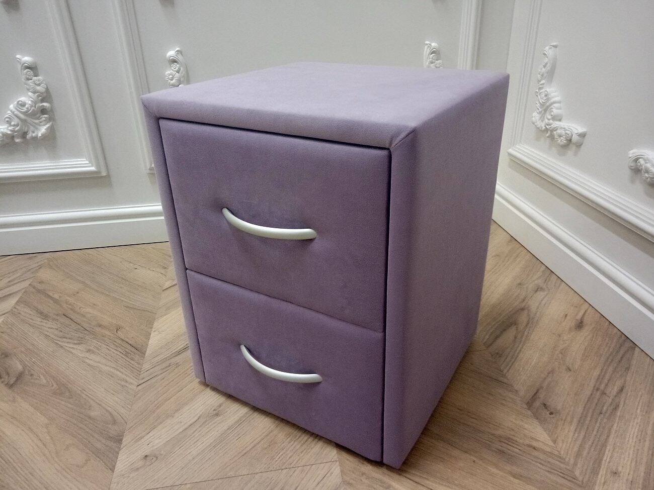 Прикроватная тумбочка с двумя ящиками лиловая Эстетика Enigma - изображение 4