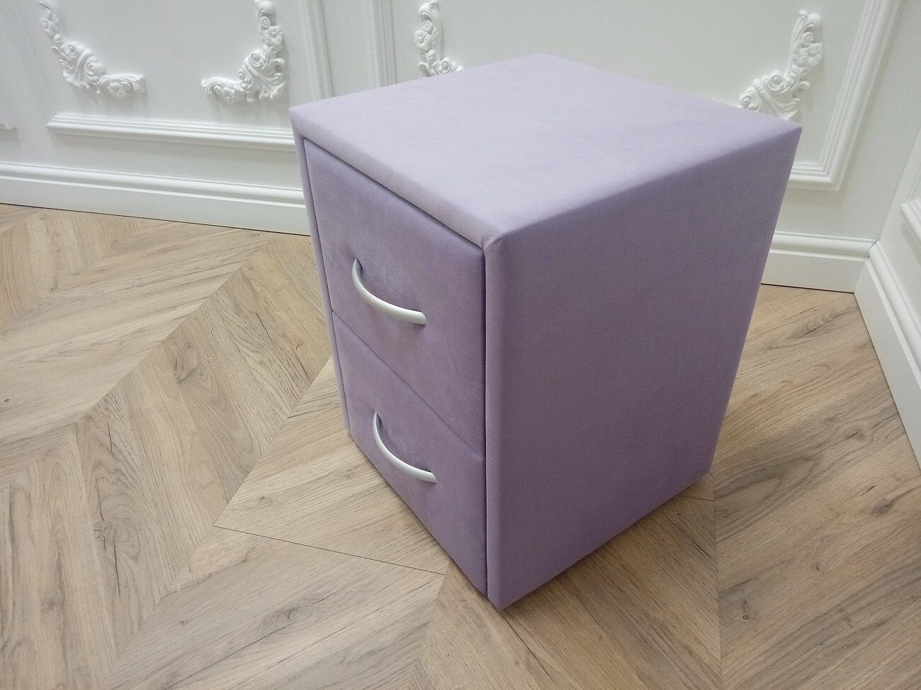 Прикроватная тумбочка с двумя ящиками лиловая Эстетика Enigma - изображение 5