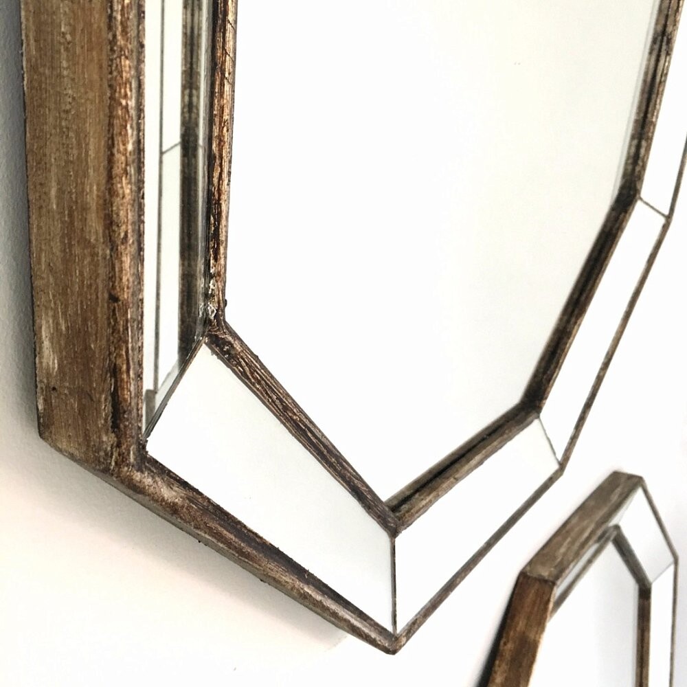 Зеркало венецианское восьмиугольное вытянутое в состаренной раме Ludovic base