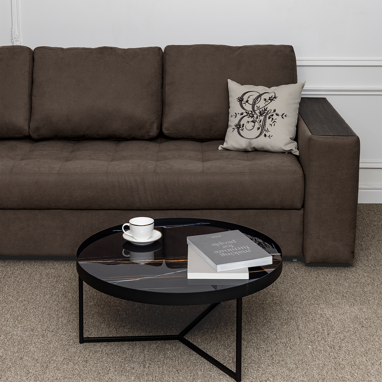 Диван прямой раскладной трехместный коричневый "Бостон" - изображение 4