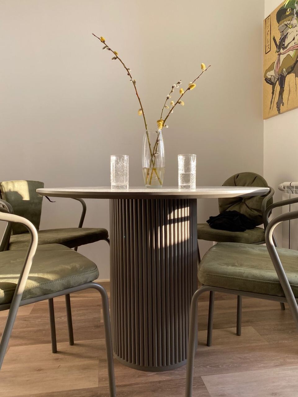 Стол обеденный круглый 100 см шпон кофе с молоком Оливер - изображение 2