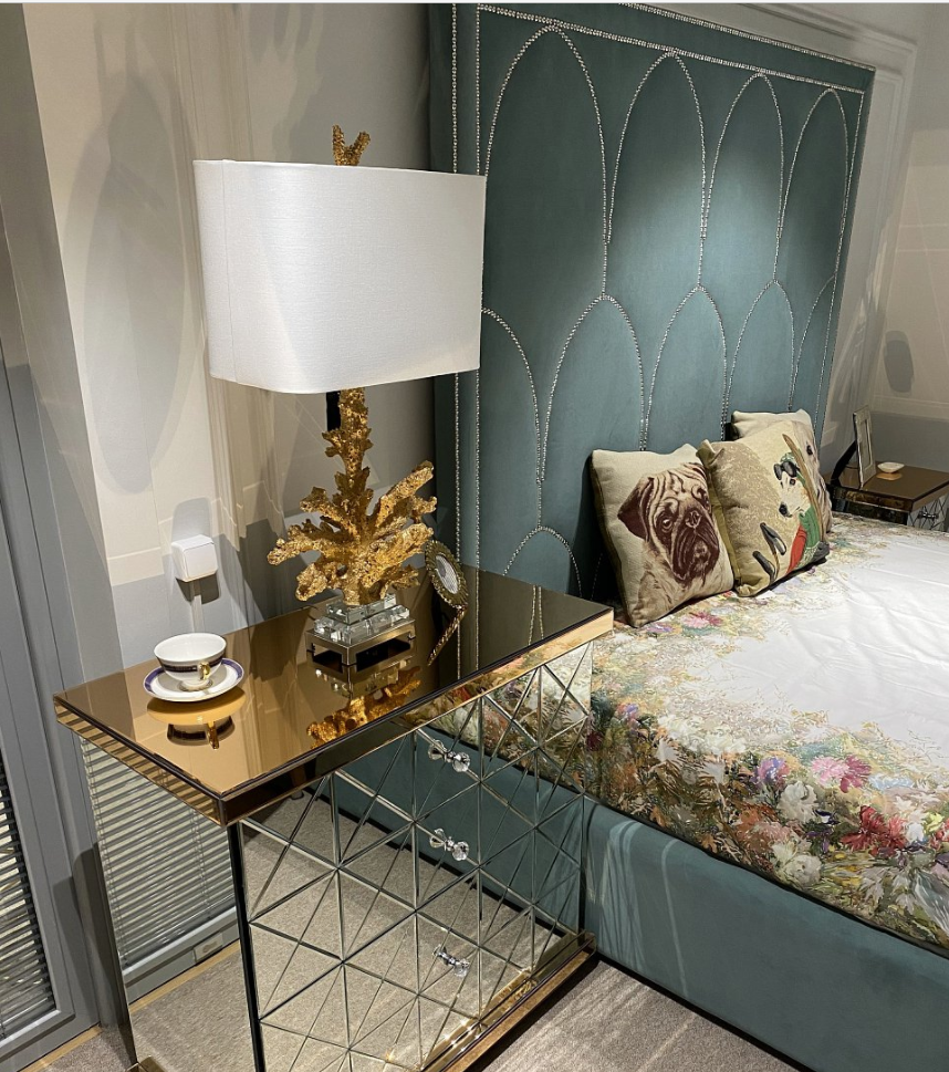 Подушка с картинкой Ski Dogs Greyhound - изображение 3