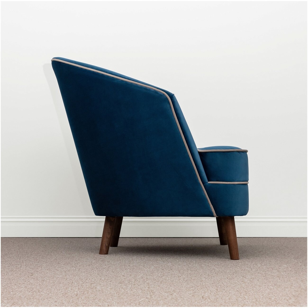 Кресло мягкое на деревянных ножках синее "Окланд" - изображение 3