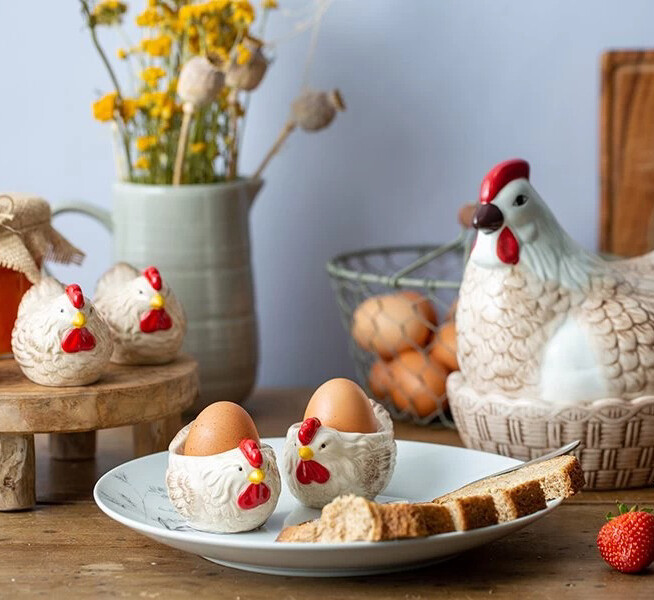 Комплект посуды с курочками