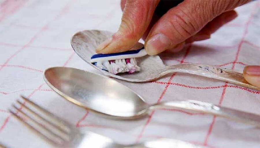 Как правильно очищать серебряные ложки? | Советы и рекомендации