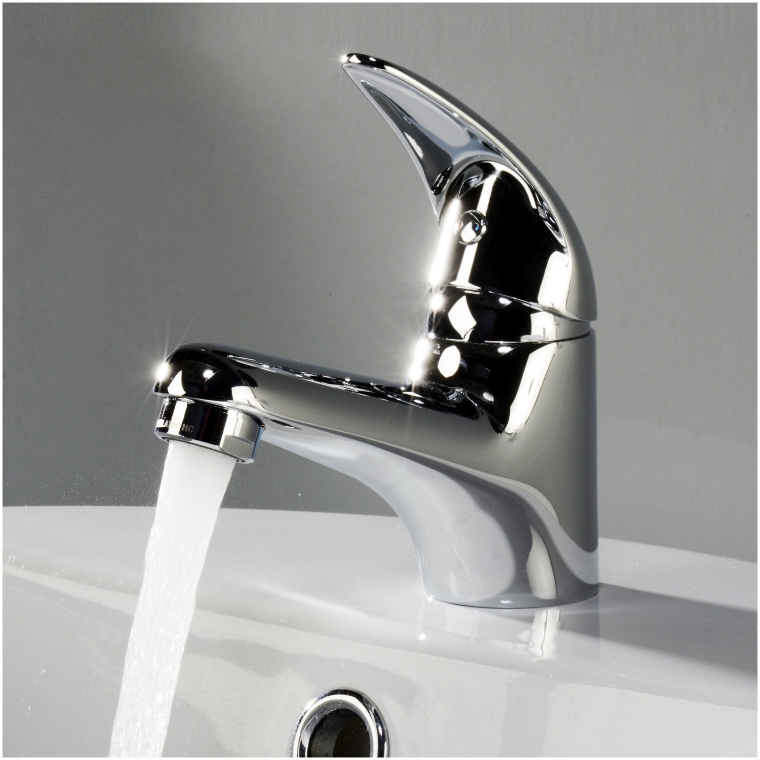 Смеситель для раковины из латуни хром Wasserkraft 2603