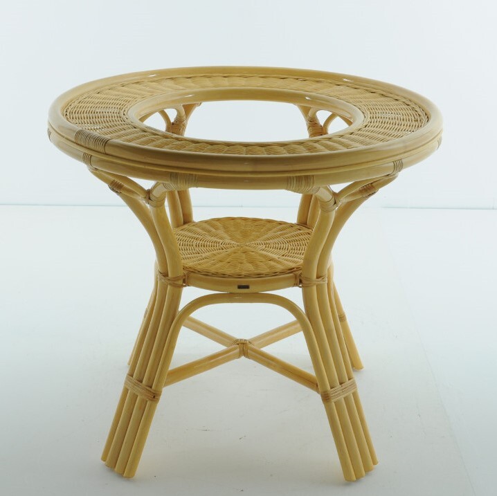 Обеденный стол круглый со стеклянной столешницей 77х83 см мед Calamus Rotan
