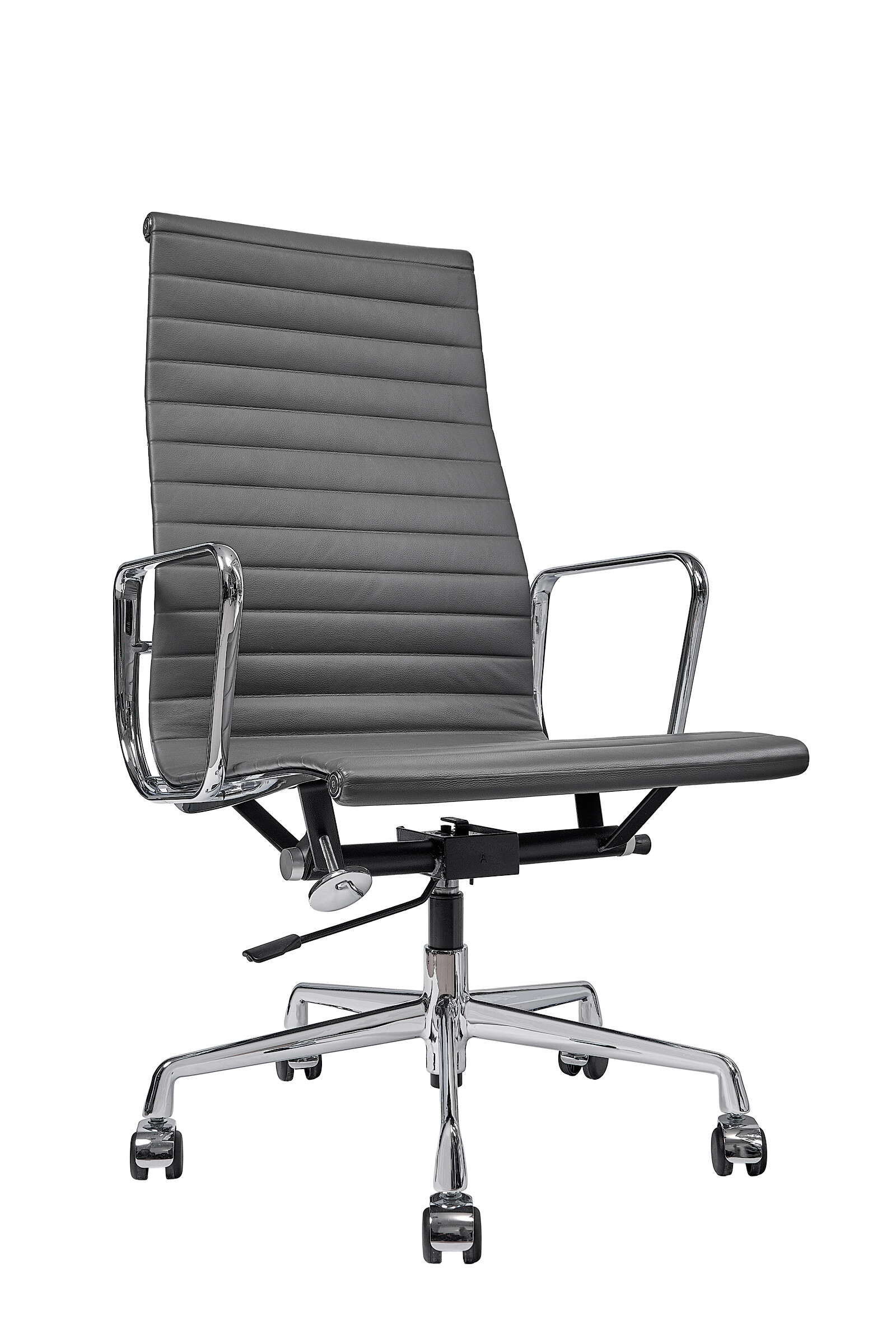 Кресло офисное графит с алюминиевыми подлокотниками Eames Style HB Ribbed Office Chair EA 119
