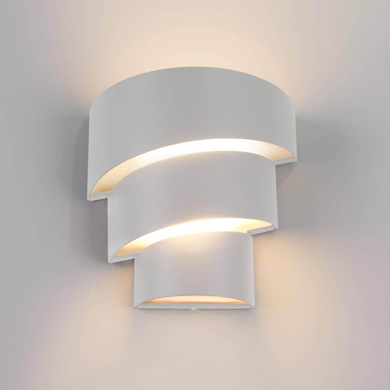 Настенный светильник светодиодный белый Helix 1535 Techno LED