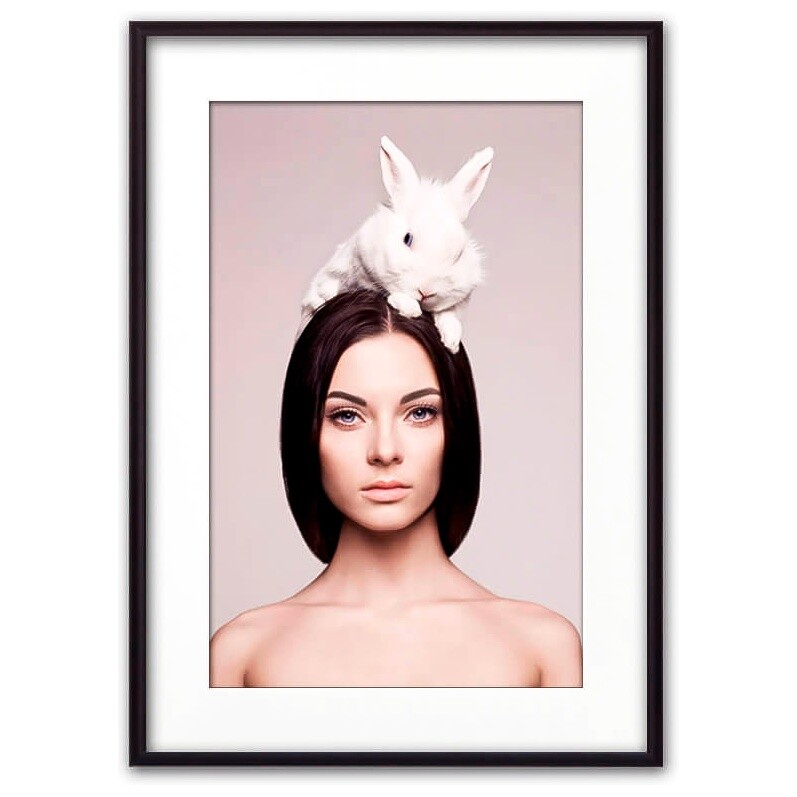 Постер в алюминиевом багете 30х40 см &quot;Девушка с кроликом&quot;