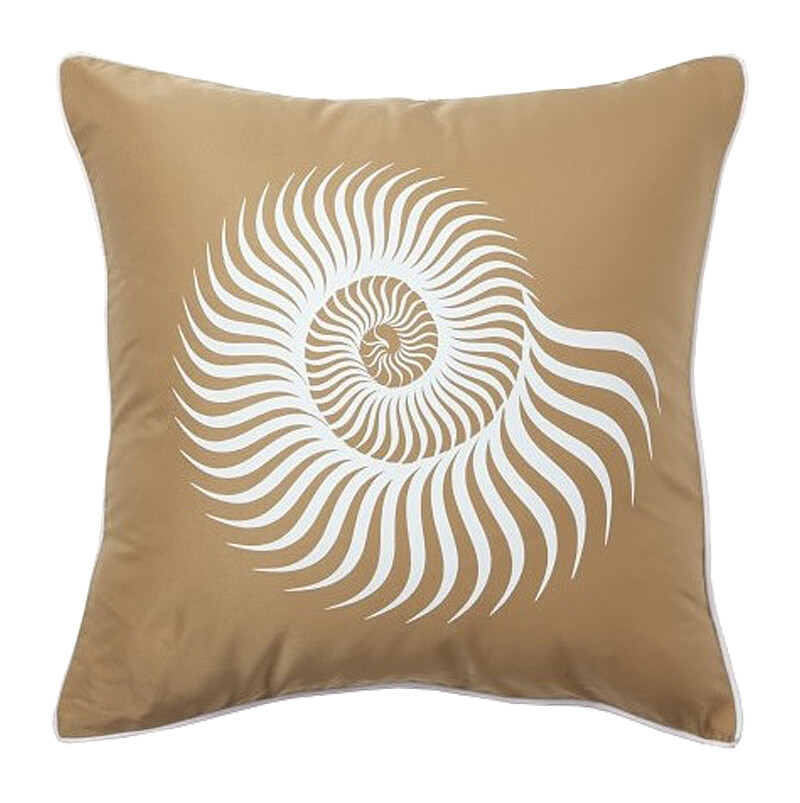 Подушка с рисунком морской раковины Sea Shell Mustard
