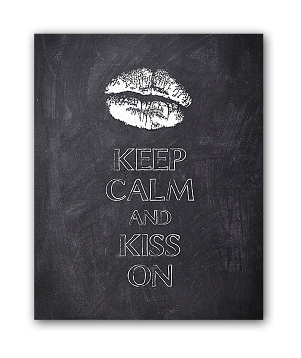 Постер Keep calm and kiss А3